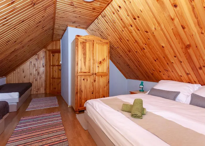 アパート Javor -