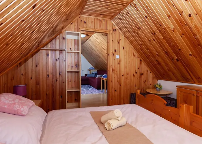 アパート Javor -